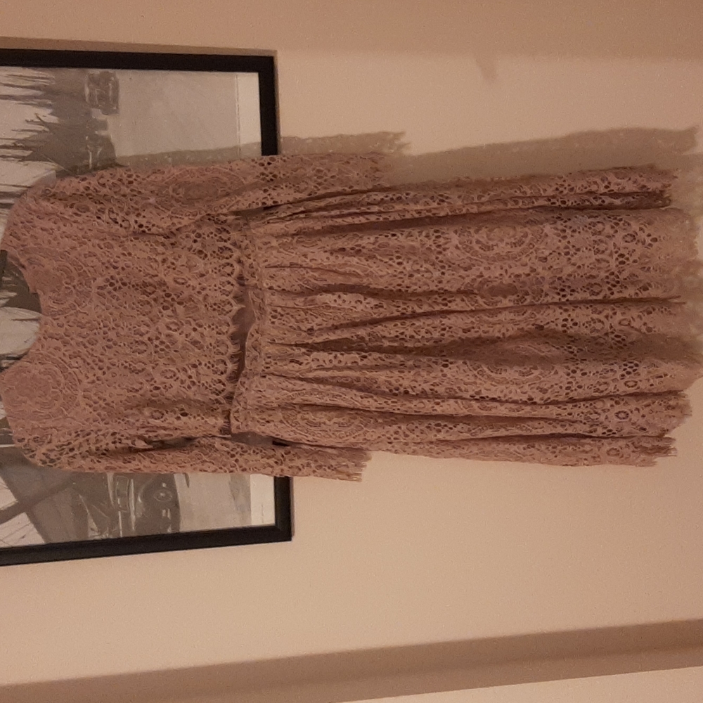 Asos midi blush lace dress 6